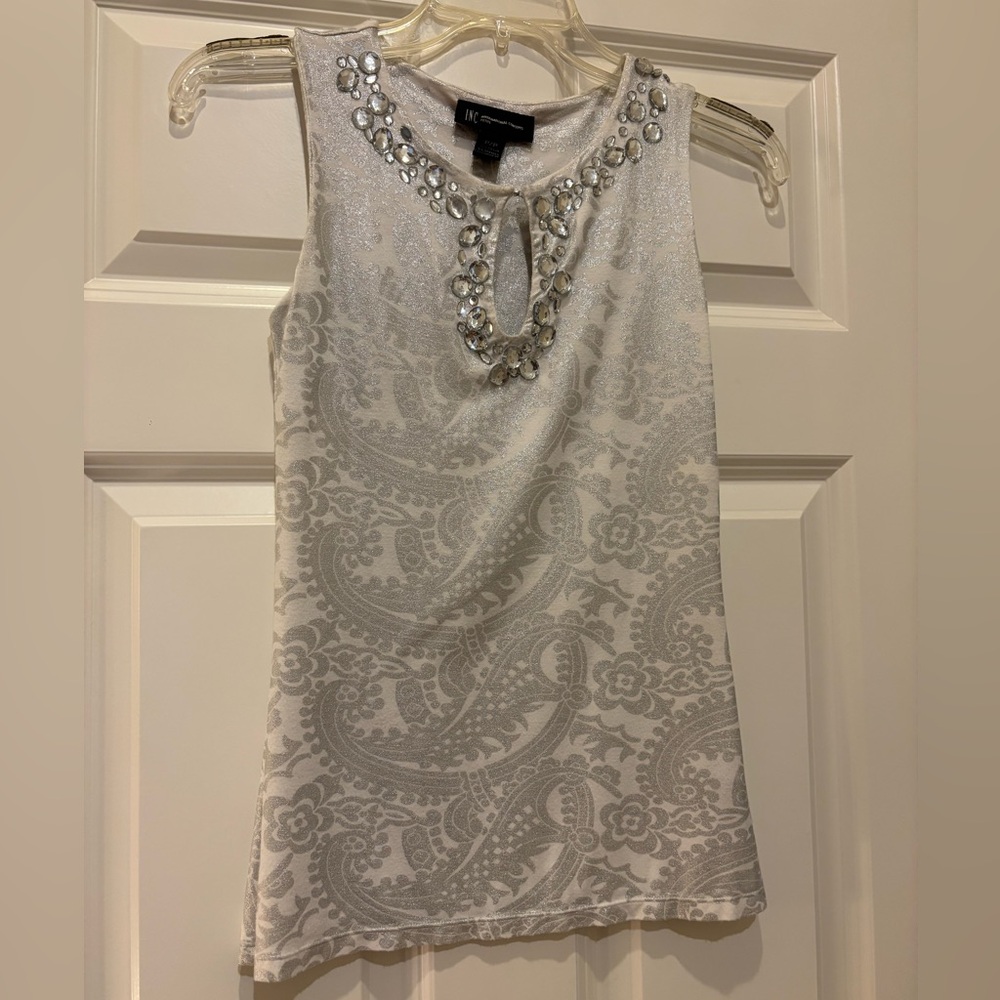 INC International Concepts Silver Patterned Sleeveless Blouse